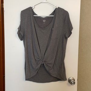 Comfy gray T shirt.
